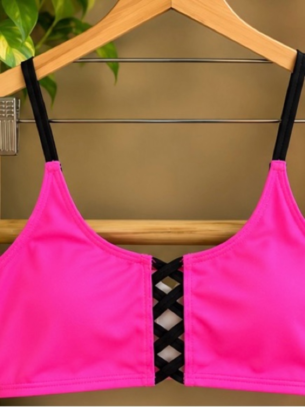 Victoria’s Secret PINK Hot Pink Criss Cross Swim Bikini Top Size S